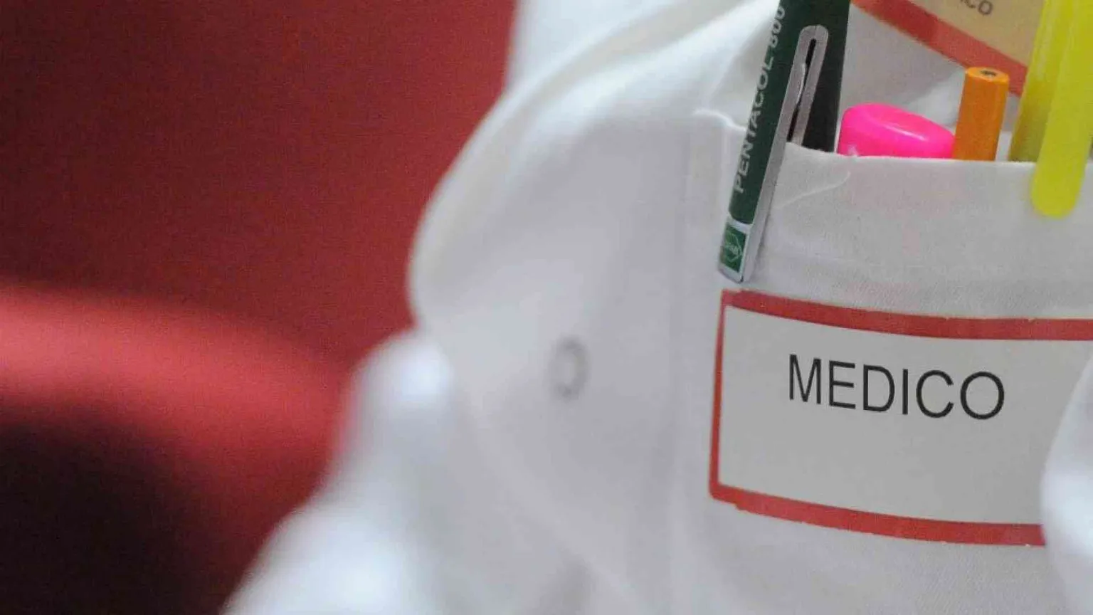 Margaret, morta a 22 anni per una rinoplastica. L'allarme dei medici