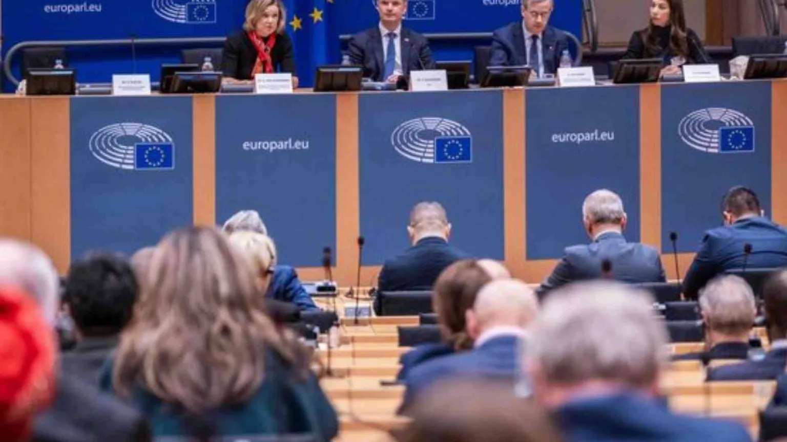 Serve un coordinatore contro l'odio anticristiano in Europa