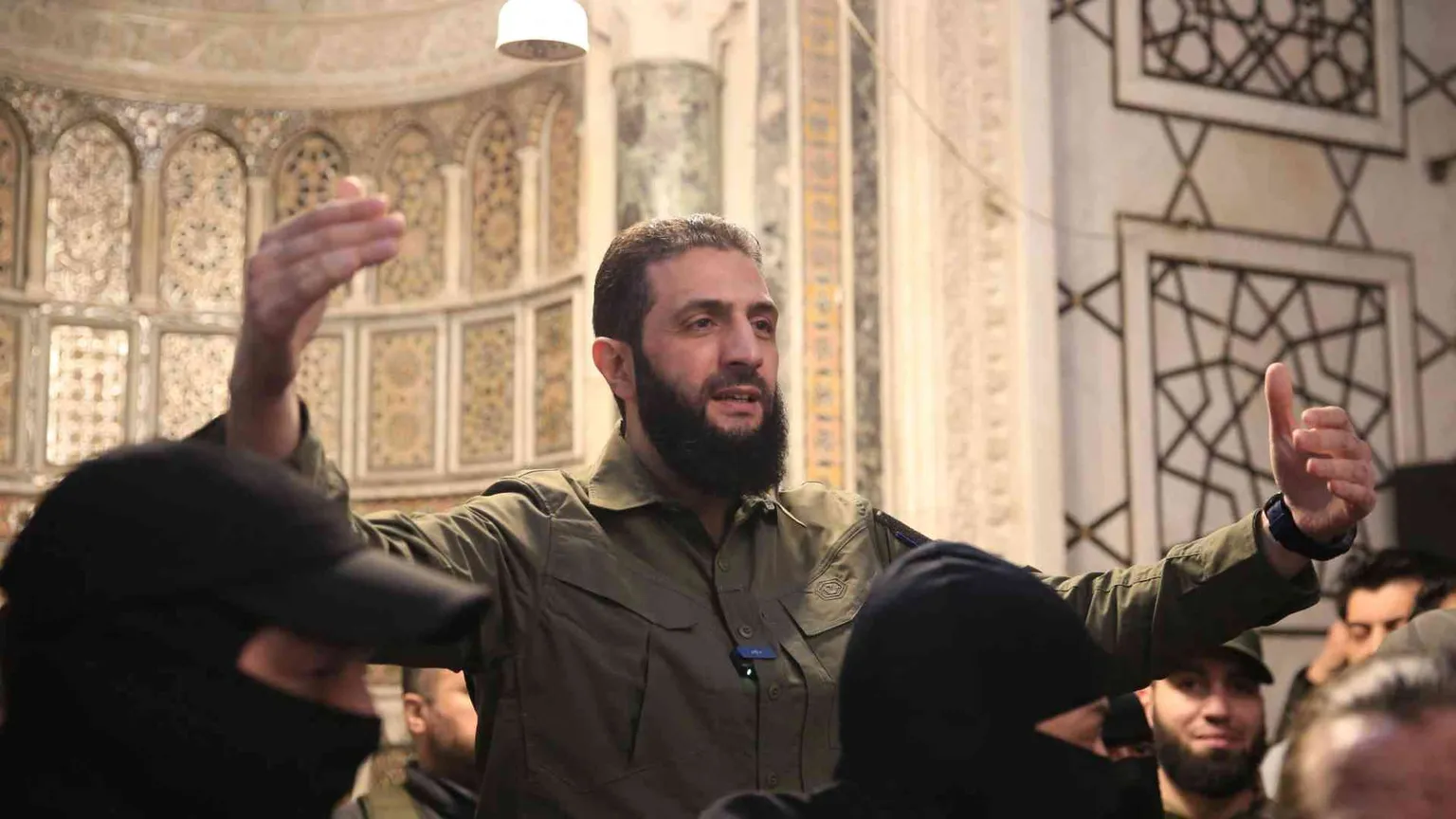 Ma chi è veramente Jolani, il nuovo uomo forte della Siria?