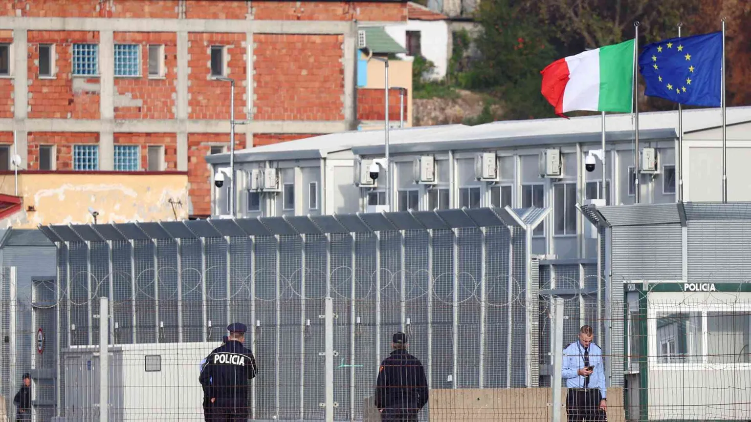 Paesi sicuri, la Cassazione rinvia al giudizio della Corte Europea