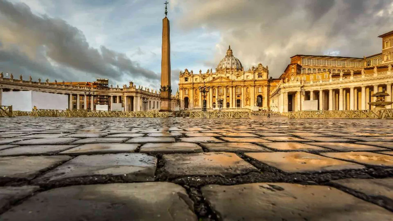 Il Papa incontra i genitori di “Generazione D”: no ad approcci ideologici