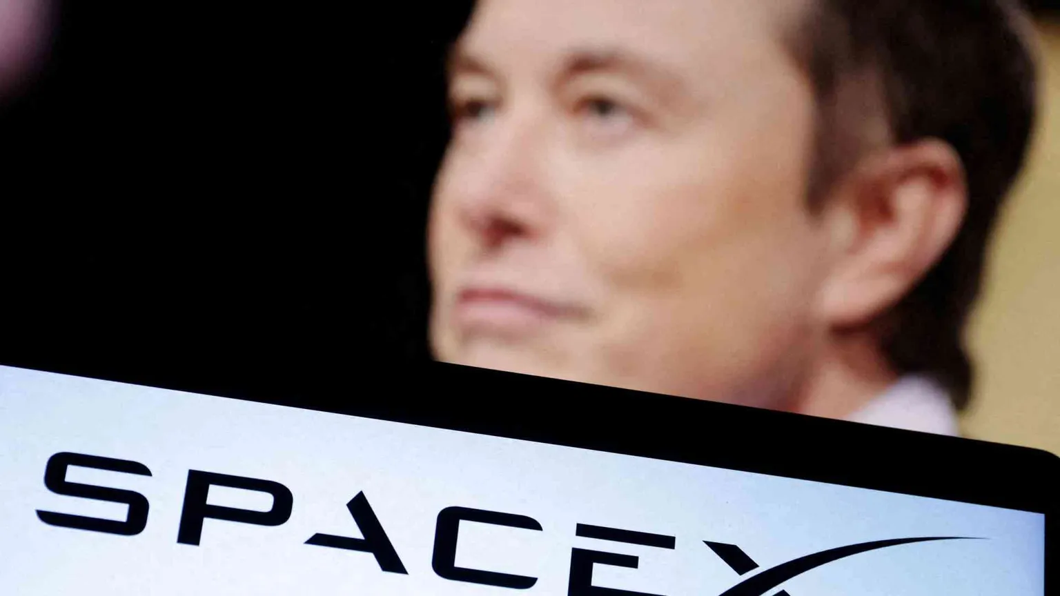 Starlink, satelliti e servizi militari: così funziona la rete di Musk