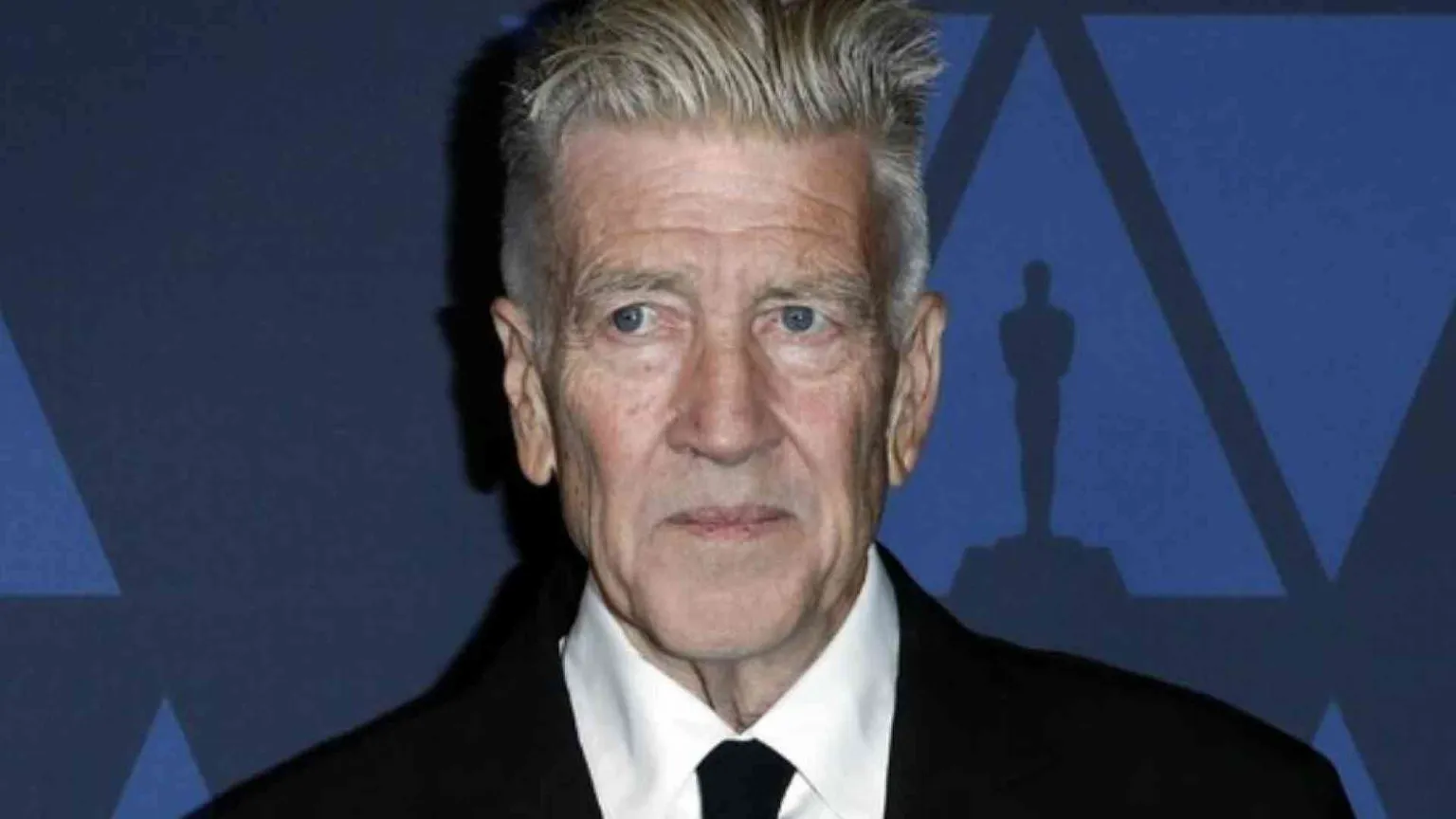 Addio a David Lynch, cambiò il modo di fare cinema