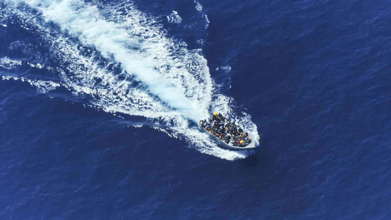 Ennesima tragedia in mare: 50 morti alle Canarie