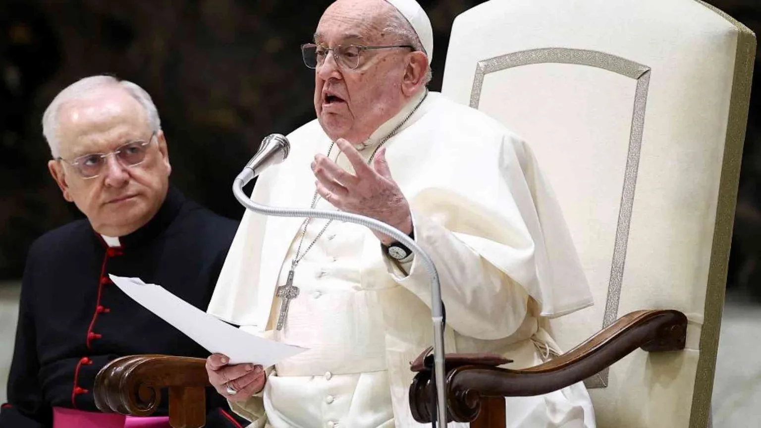 Il Papa: «Dio ci dice di non temere, è sempre con noi»
