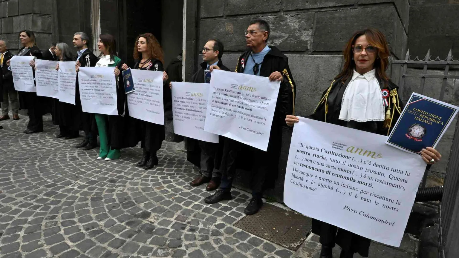 Inaugurazione anno giudiziario nelle corti d'Appello: le proteste delle toghe