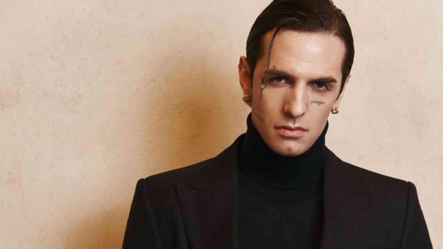Achille Lauro: «Vi racconto la mia educazione religiosa»