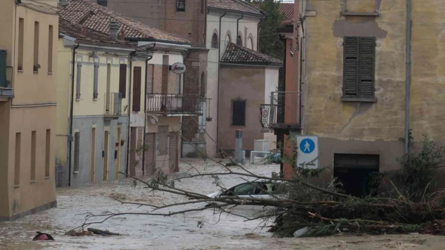 Italia, Spagna e Grecia tra i più colpiti per morti e costi