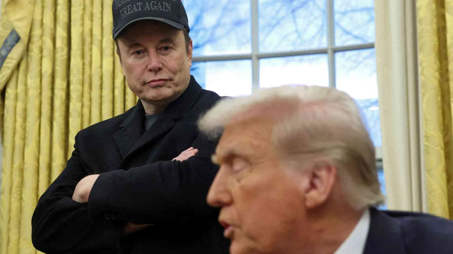 Trump torna alla carica: Zelensky? «Un dittatore e un pessimo comico»