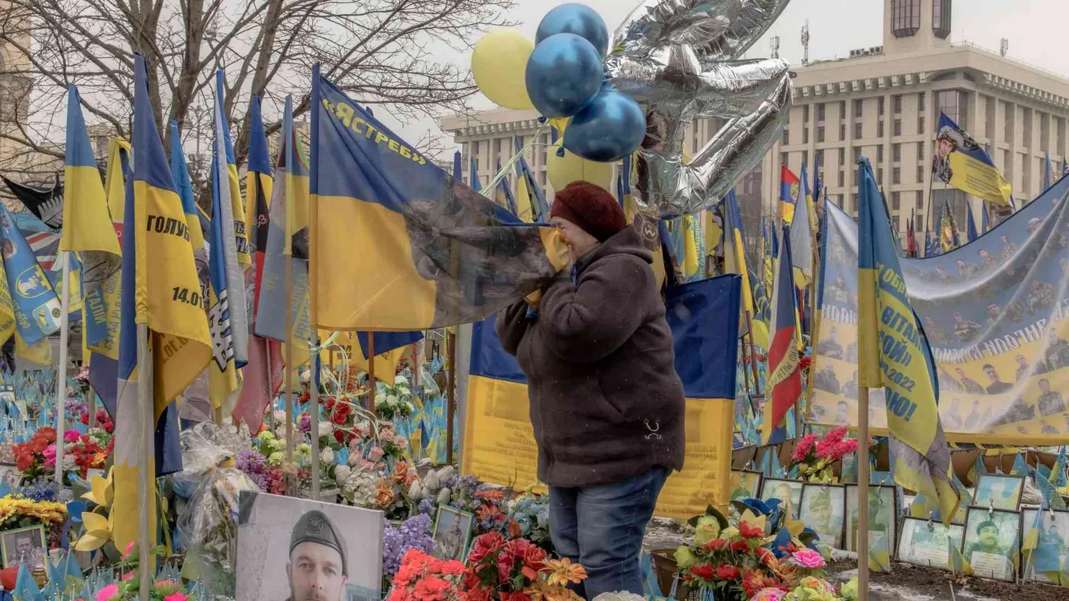 A Kiev, tra i delusi dagli Usa: «Noi soli, Putin fa più paura». Mosca attacca