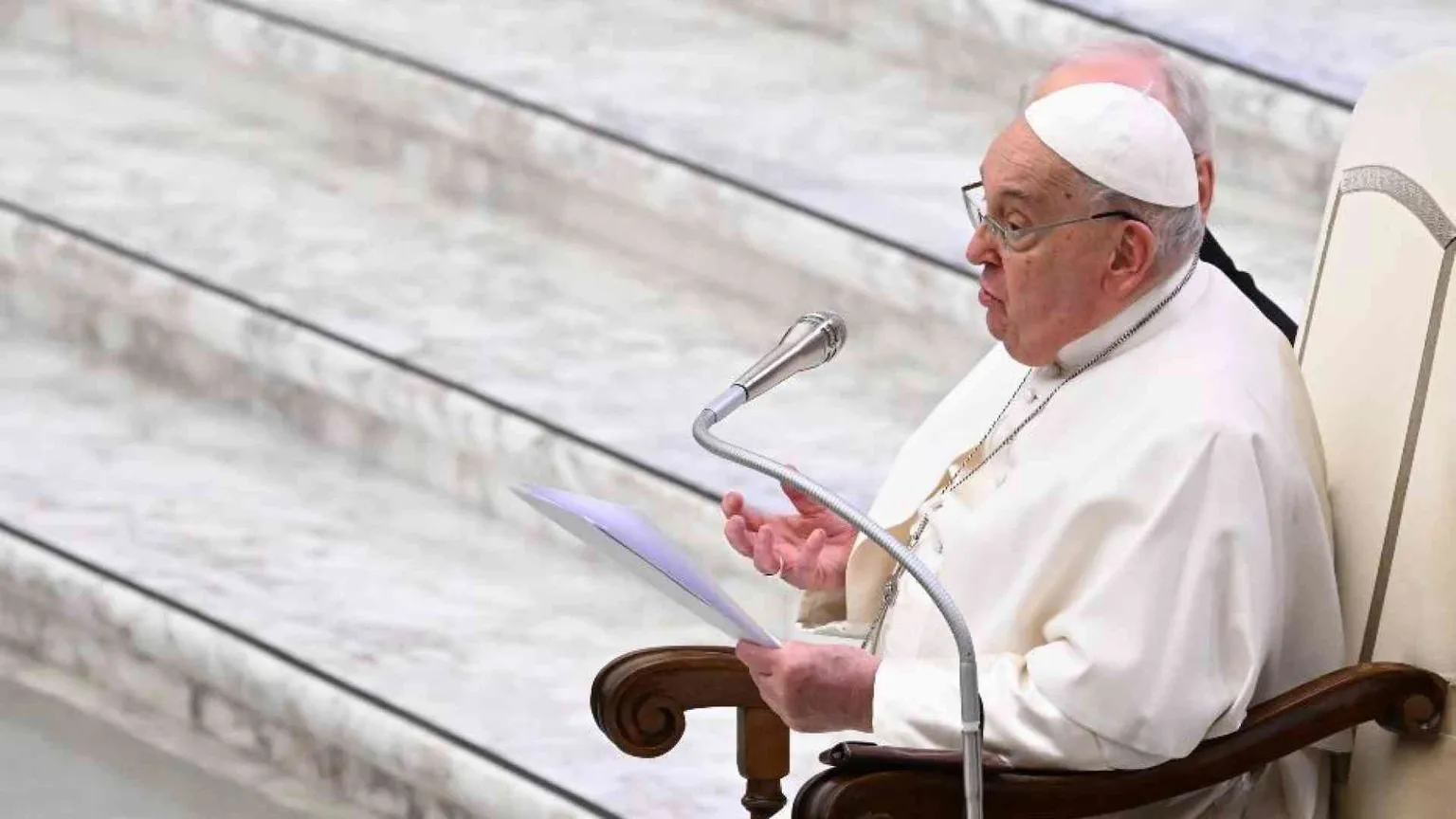 Il Papa risponde a una moglie tradita: il perdono trae forza dallo spirito