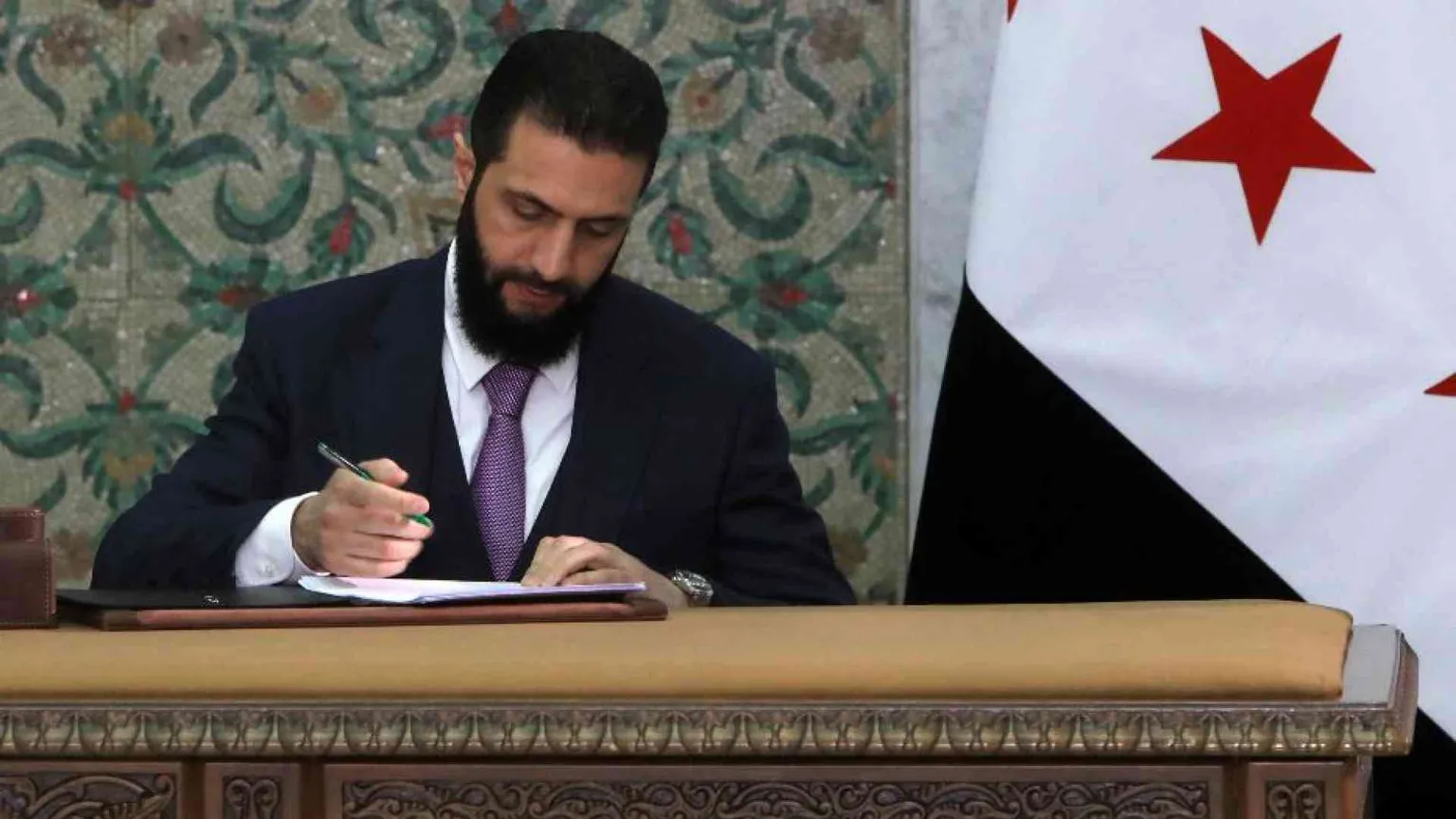 Al-Sharaa: sì alla Costituzione post-Assad. I progetti Caritas in Siria