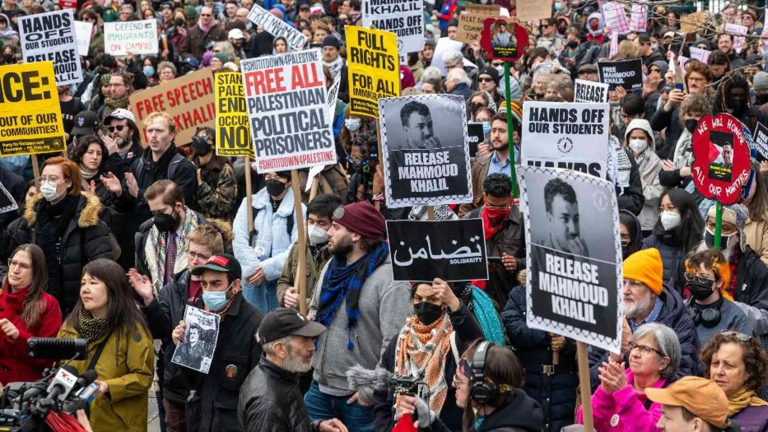 Stretta sui visti agli studenti, nel mirino 41 Paesi e i pro Palestina