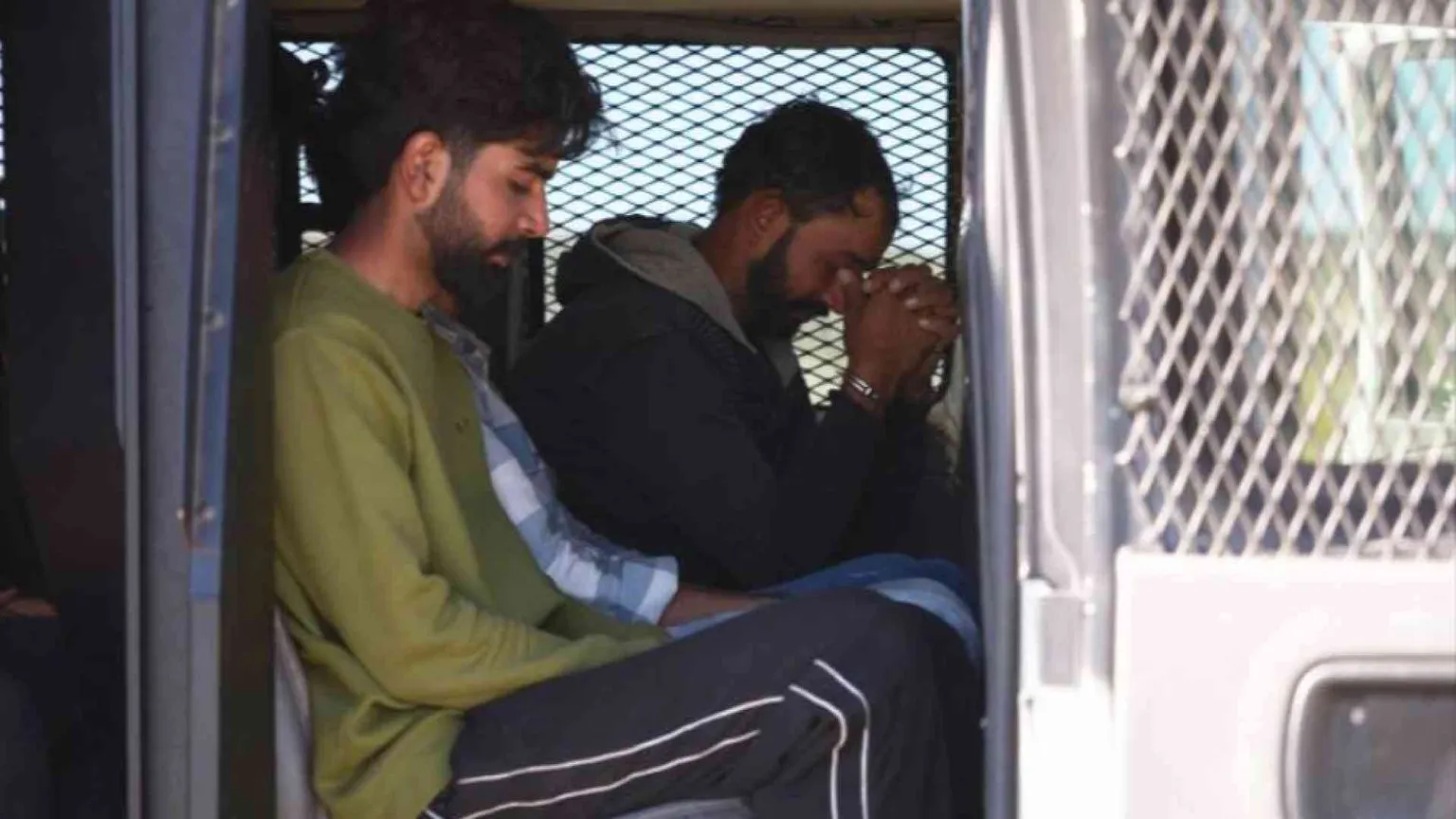 Se “deportare” torna a essere una parola possibile