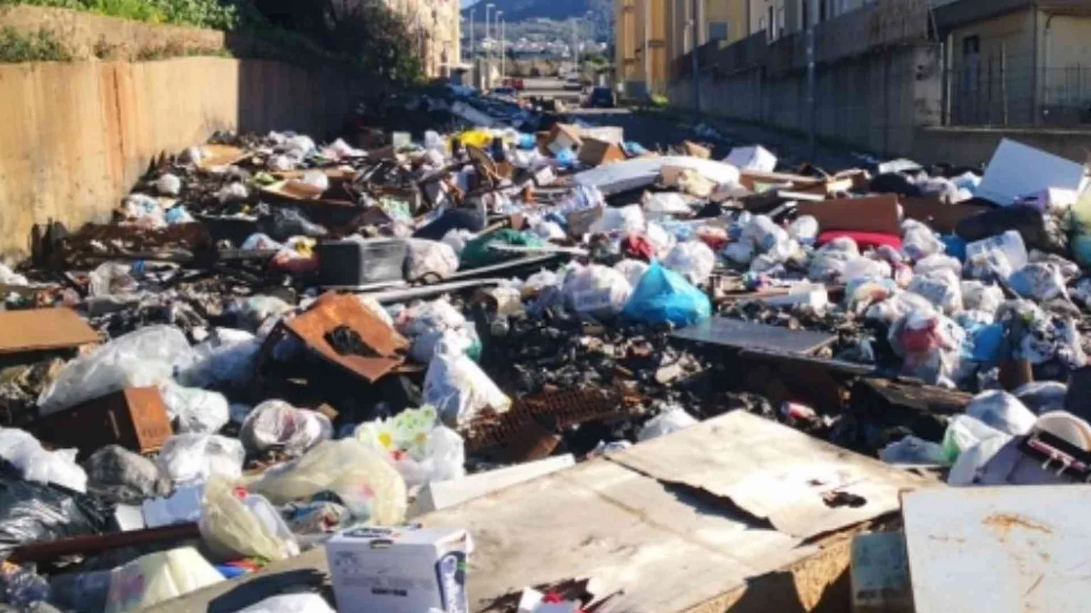 Foggia rischia di diventare una nuova Terra dei fuochi