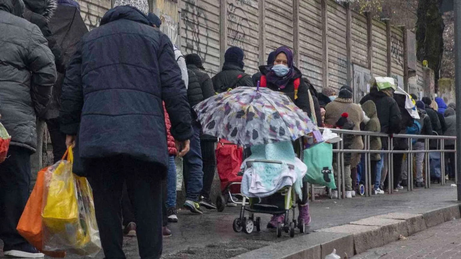 Una tassa agli ultraricchi contro i divari sociali