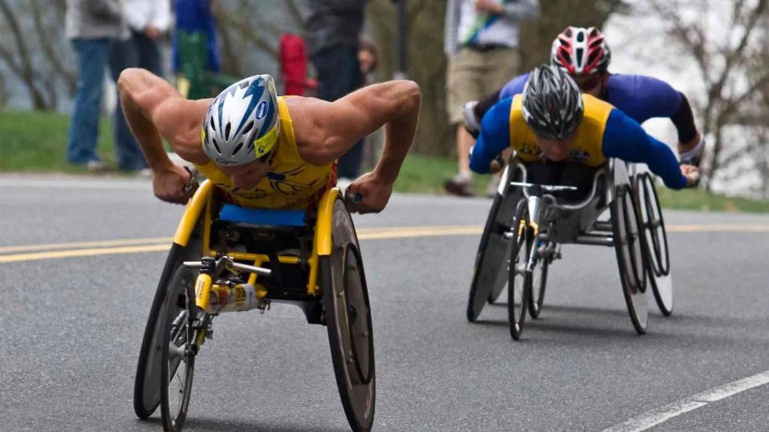 Alla maratona di Boston da cinquant'anni l'inclusione è di casa