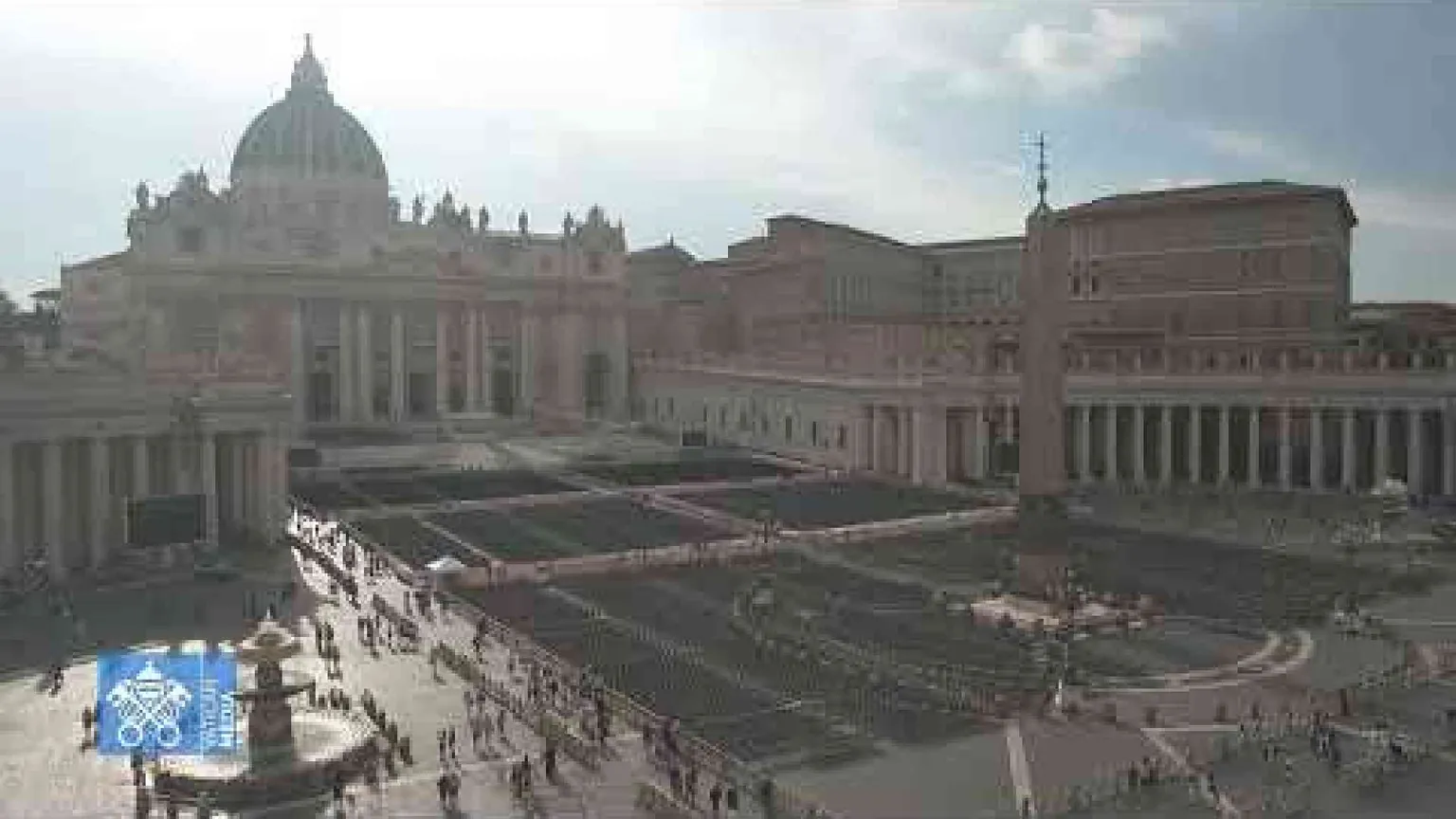 È tutto pronto per i funerali di Francesco. L'omaggio di poveri e potenti