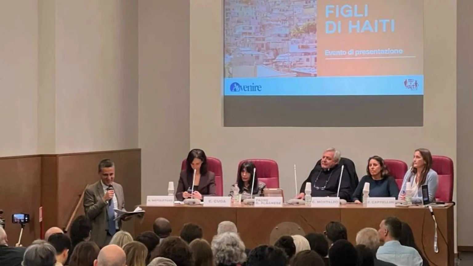 «Haiti ci riguarda, tutti». Voci a confronto per capirne il perché