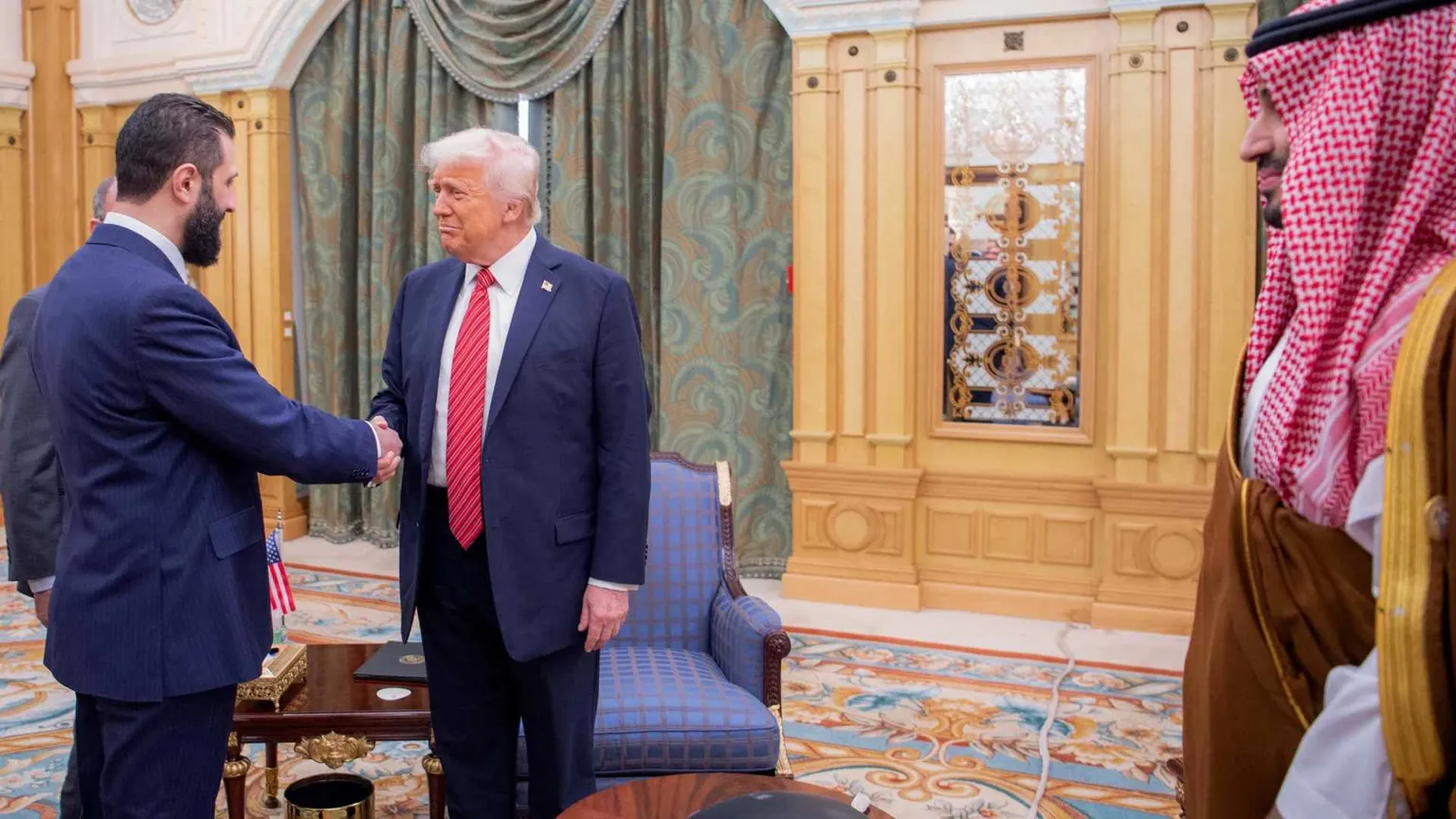 Ora il Trump d'Arabia vuole convincere la Siria a riconoscere Israele