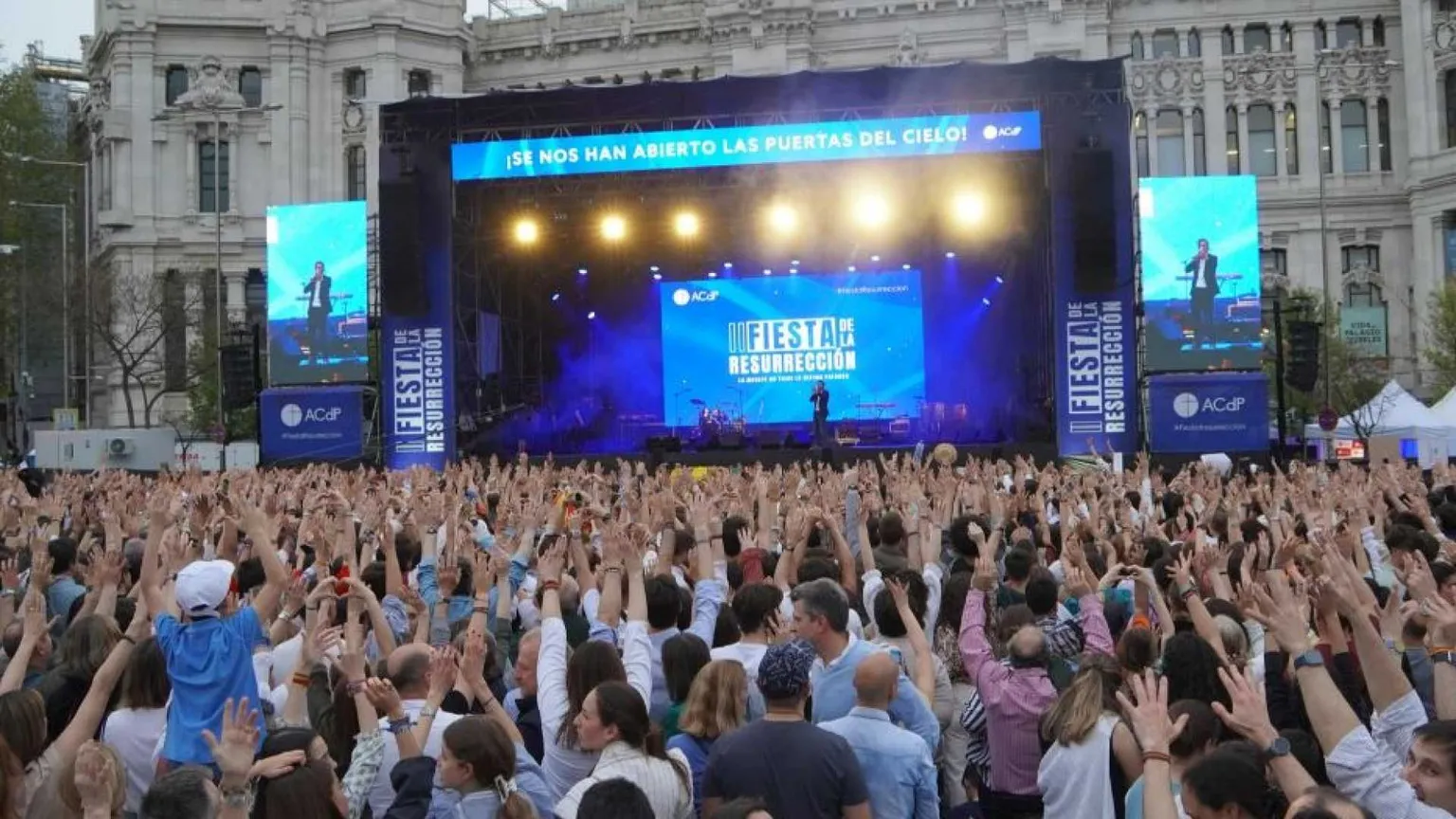 In Spagna crescono i giovani che si dichiarano cattolici