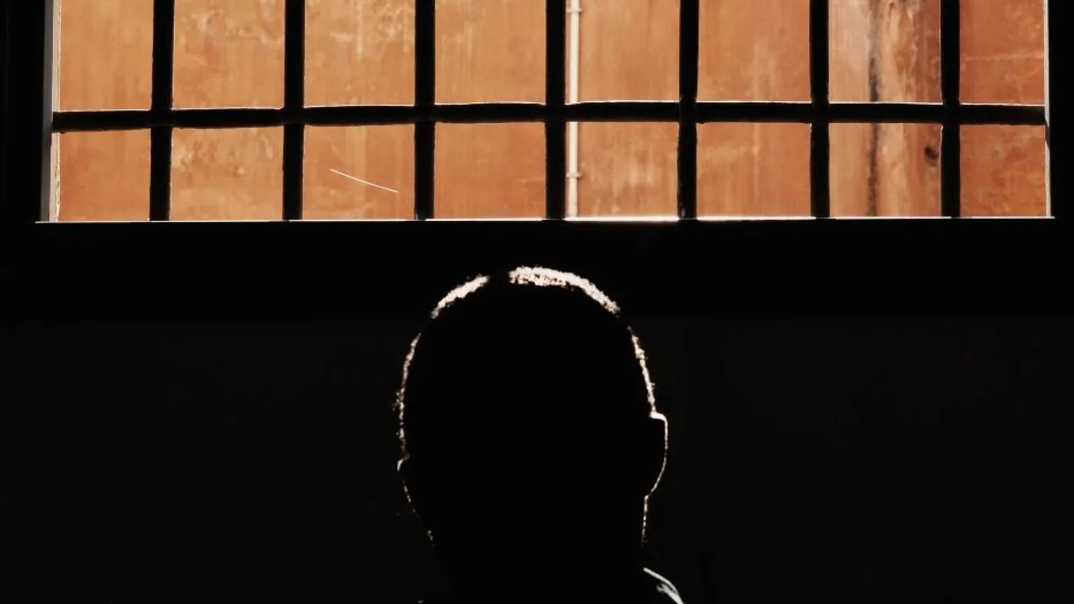 Celle al 133% della capienza, 91 suicidi nel 2024: radiografia del carcere