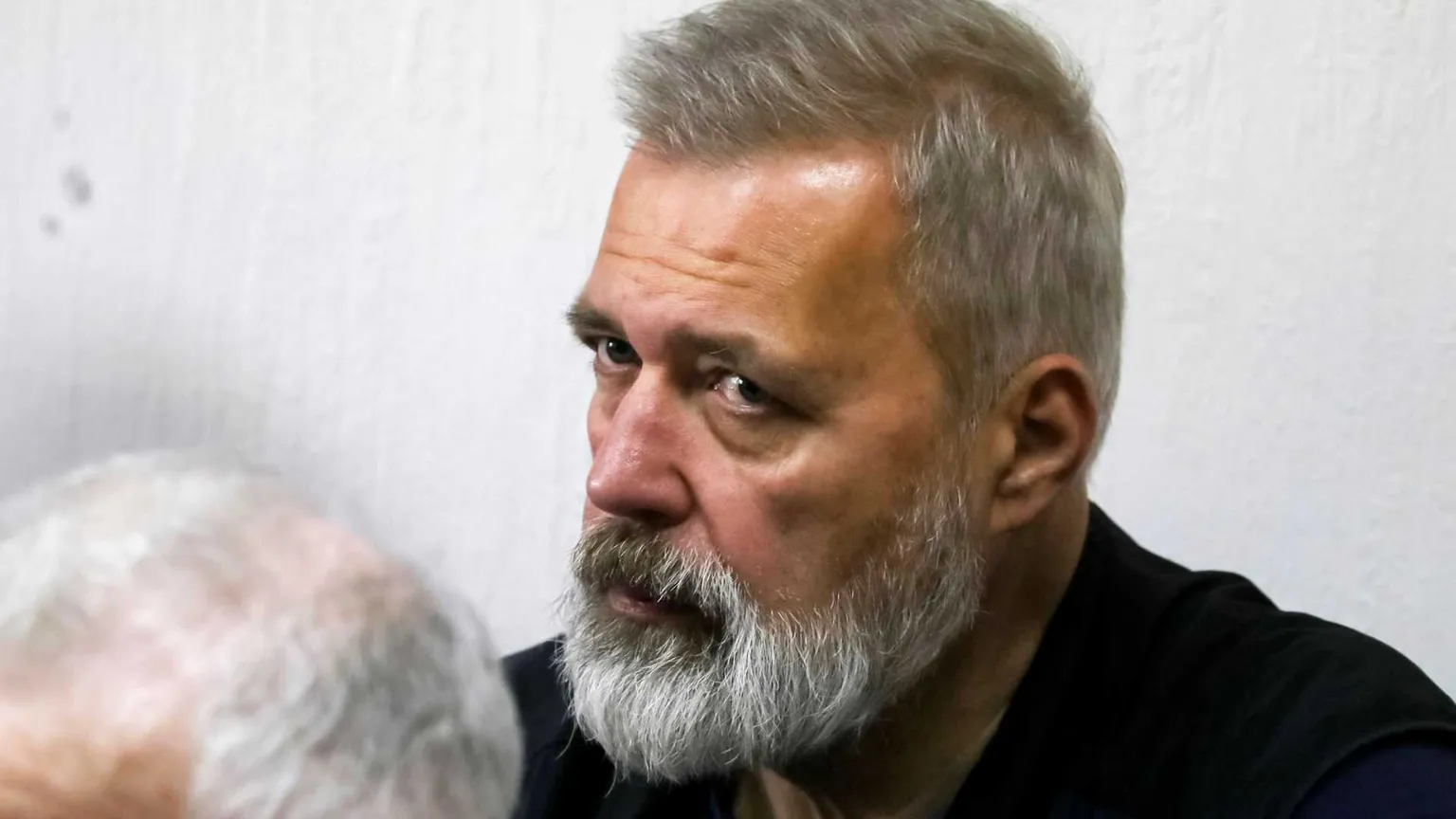 «Restituiteli finché sono vivi». L'appello sui prigionieri del premio Nobel russo
