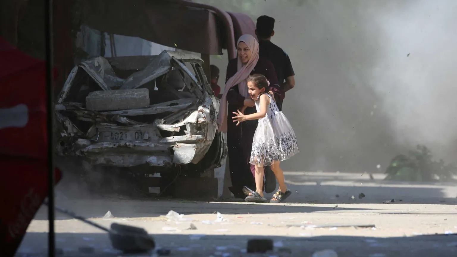 Il giorno più lungo per la Striscia: sì condizionato di Hamas a Trump
