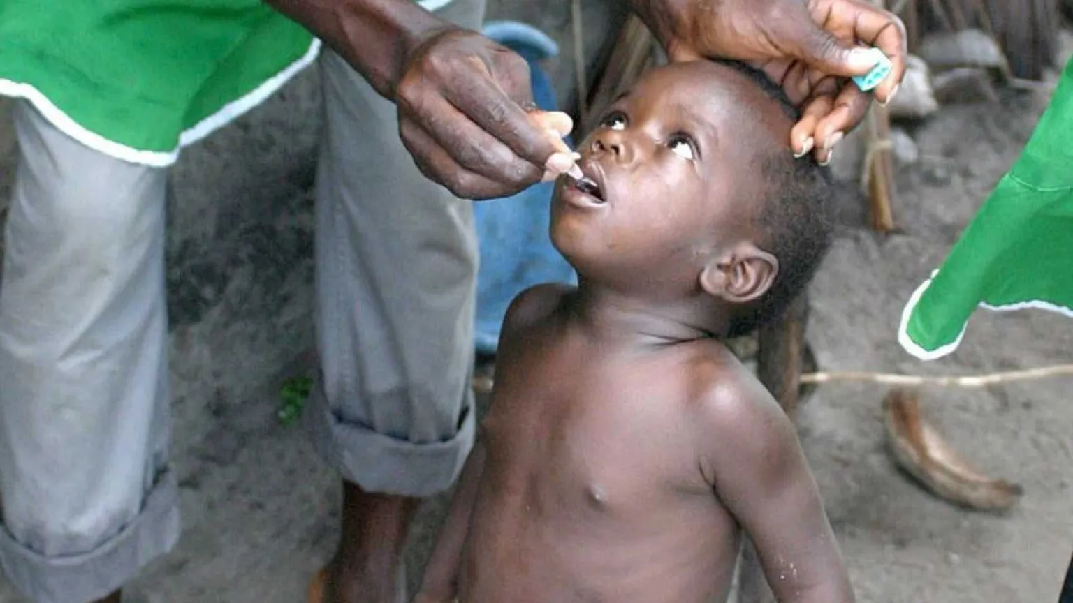 I tagli agli aiuti sanitari aumenteranno nel 2025 le morti di bambini