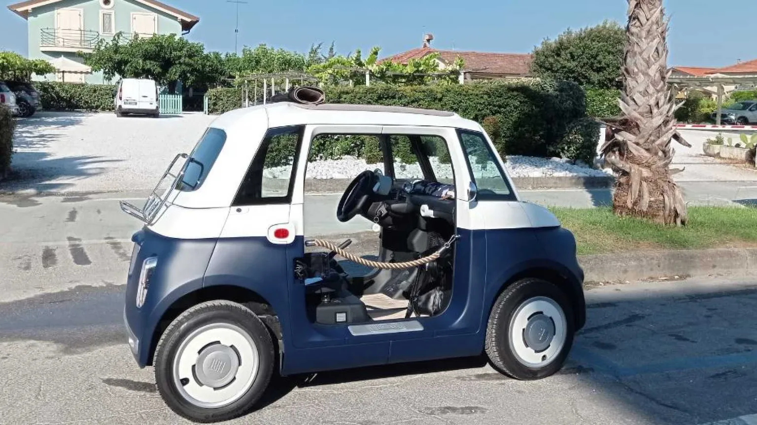 Ecco la Fiat Topolino in edizione da spiaggia