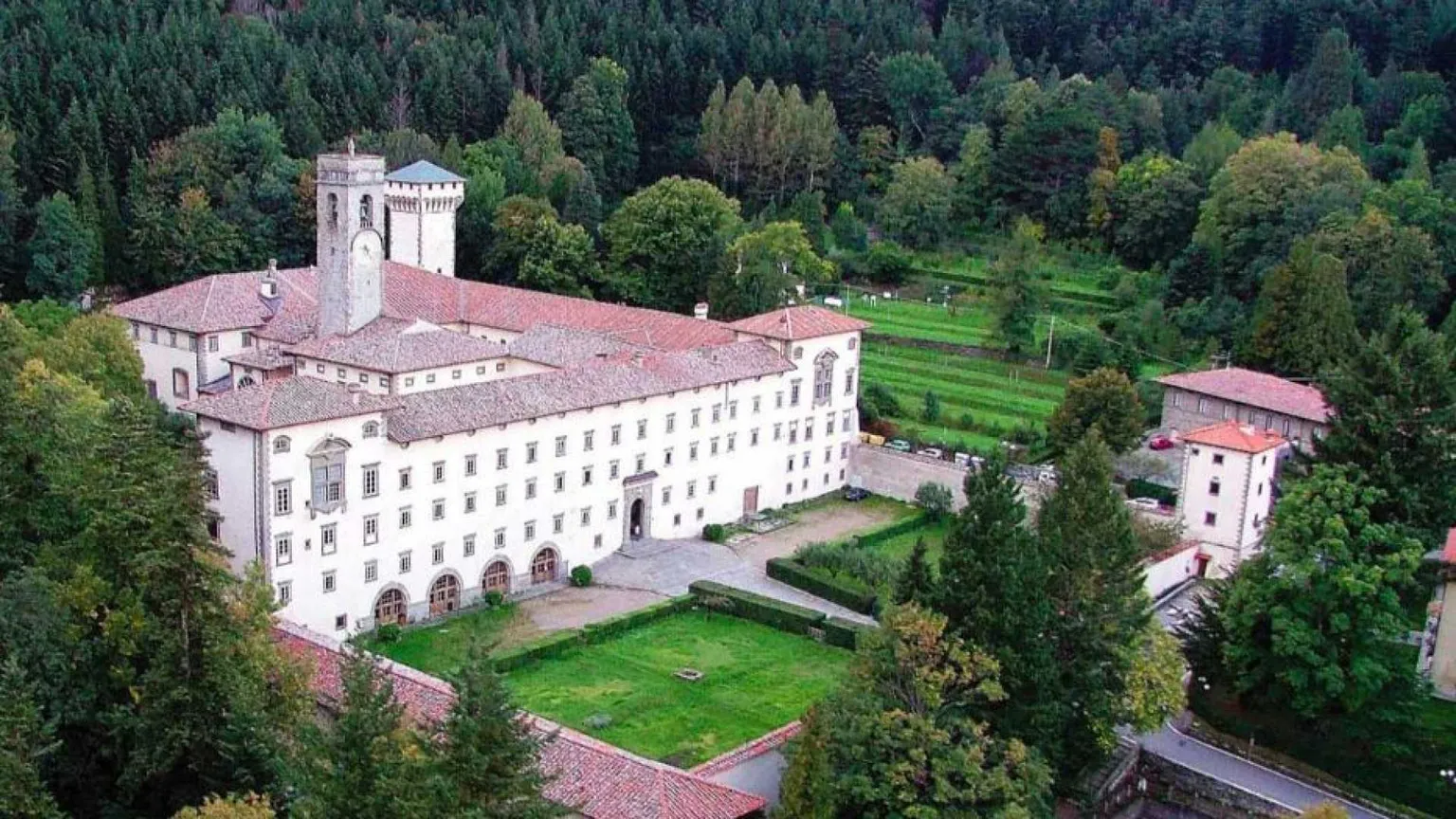 Il perdono a un killer, la cura del creato: chi è il patrono dei forestali