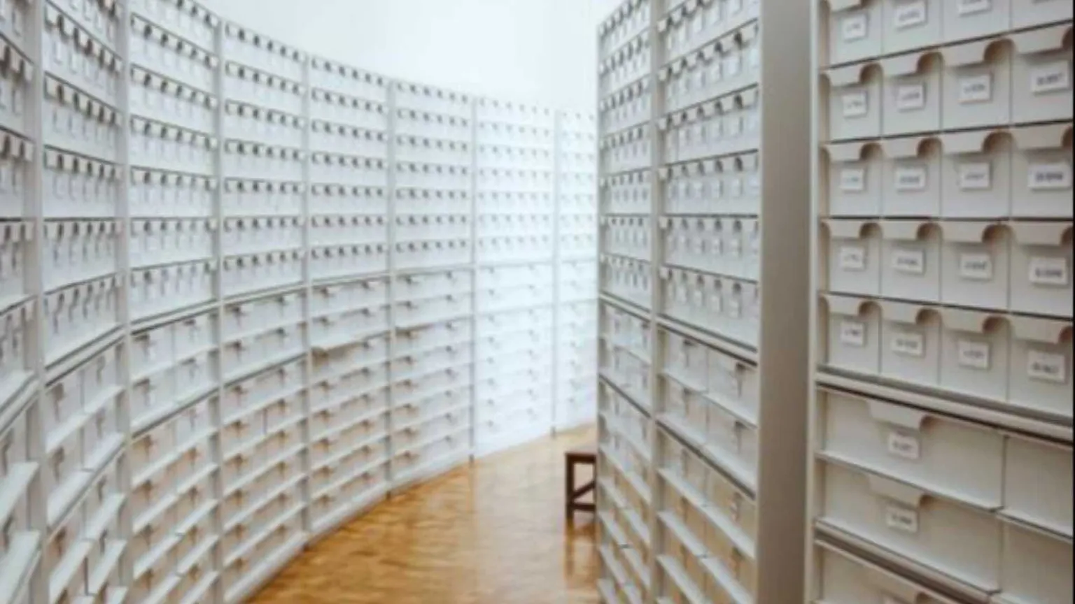 L’eterna (im)perfezione dell’archivio