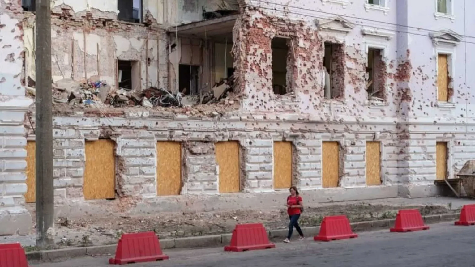 La battaglia per Sumy, la “diga” di Kiev che i civili non vogliono lasciare