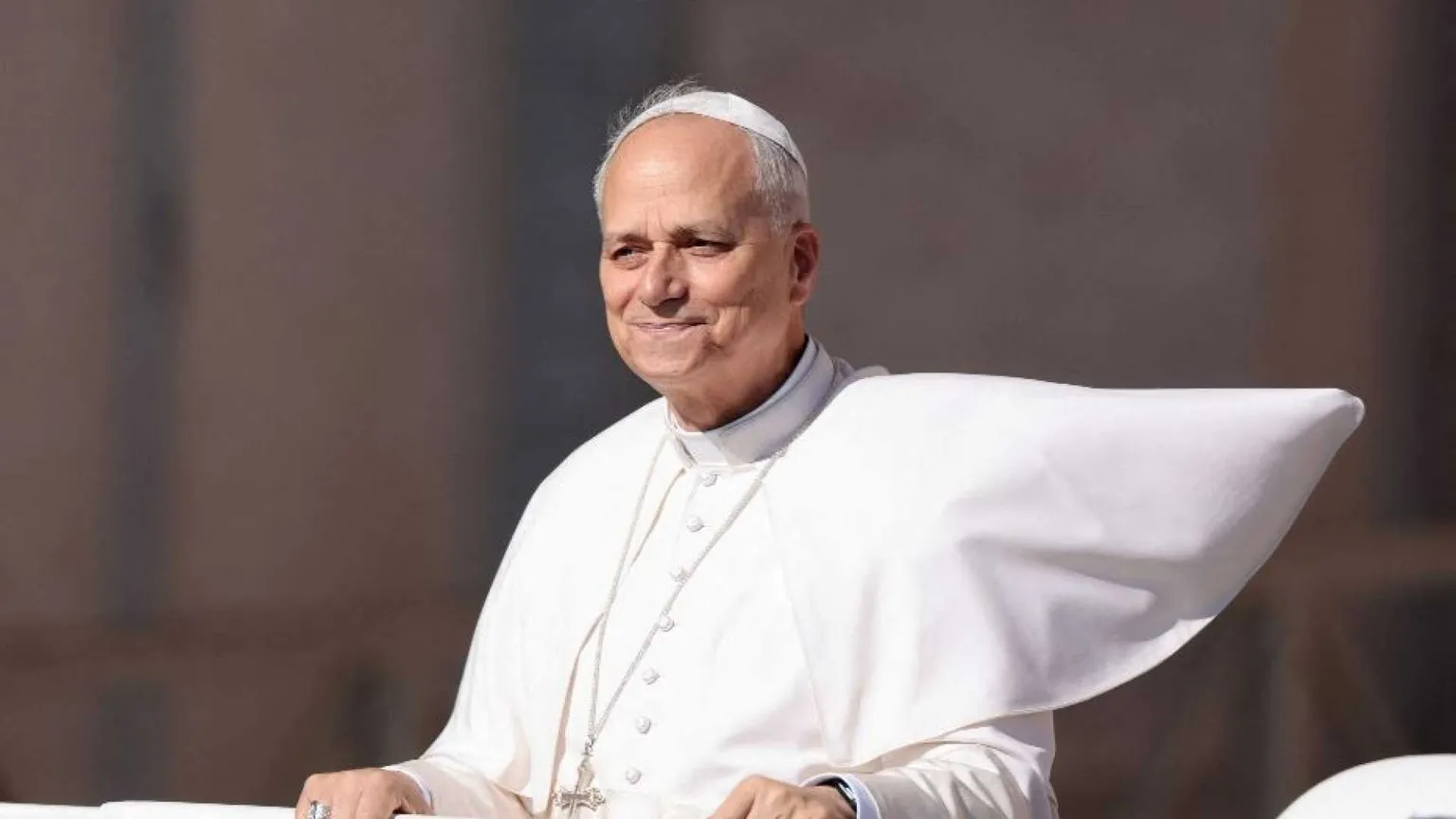 «Dolore per gli attacchi ai cristiani. La diplomazia, via contro le guerre»