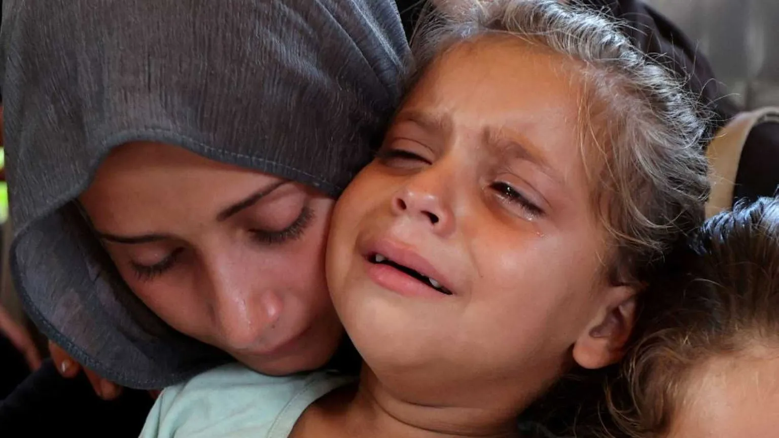 La proposta: Nobel per la pace ai bimbi di Gaza