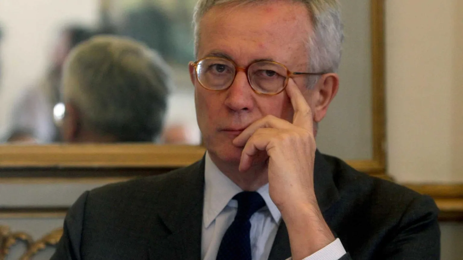 Tremonti: «Esenzione fiscale a chi lavora per l'interesse pubblico»
