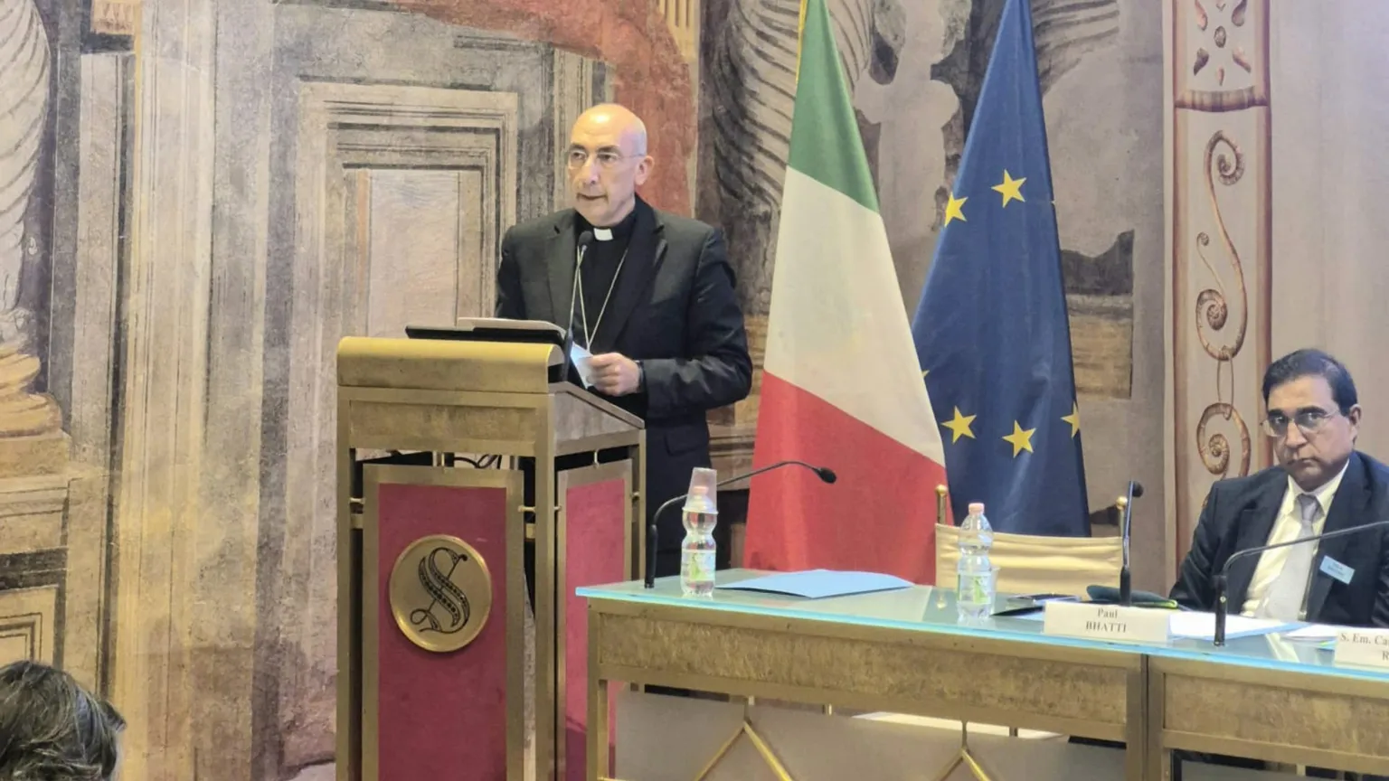 La politica (con il Vangelo della vita) può aprire le porte del cielo
