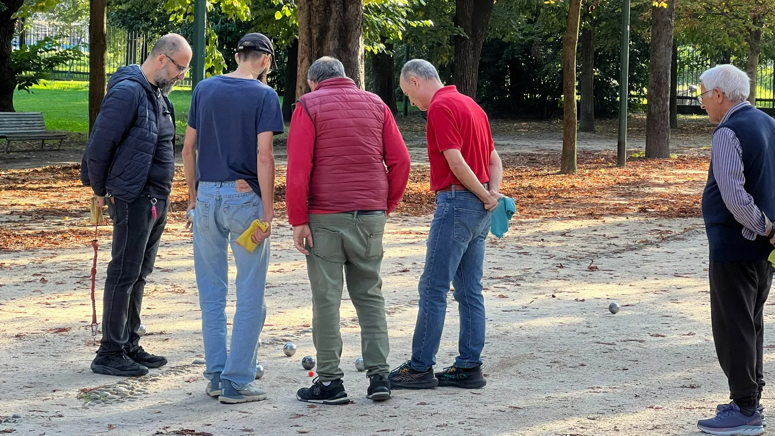 La pétanque, quelli con il pallino delle bocce di ferro