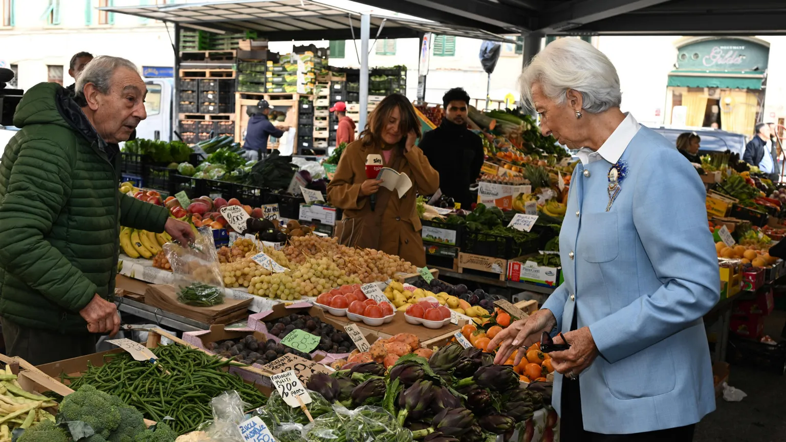 Che cosa ci faceva la presidente della Bce al mercato a Firenze