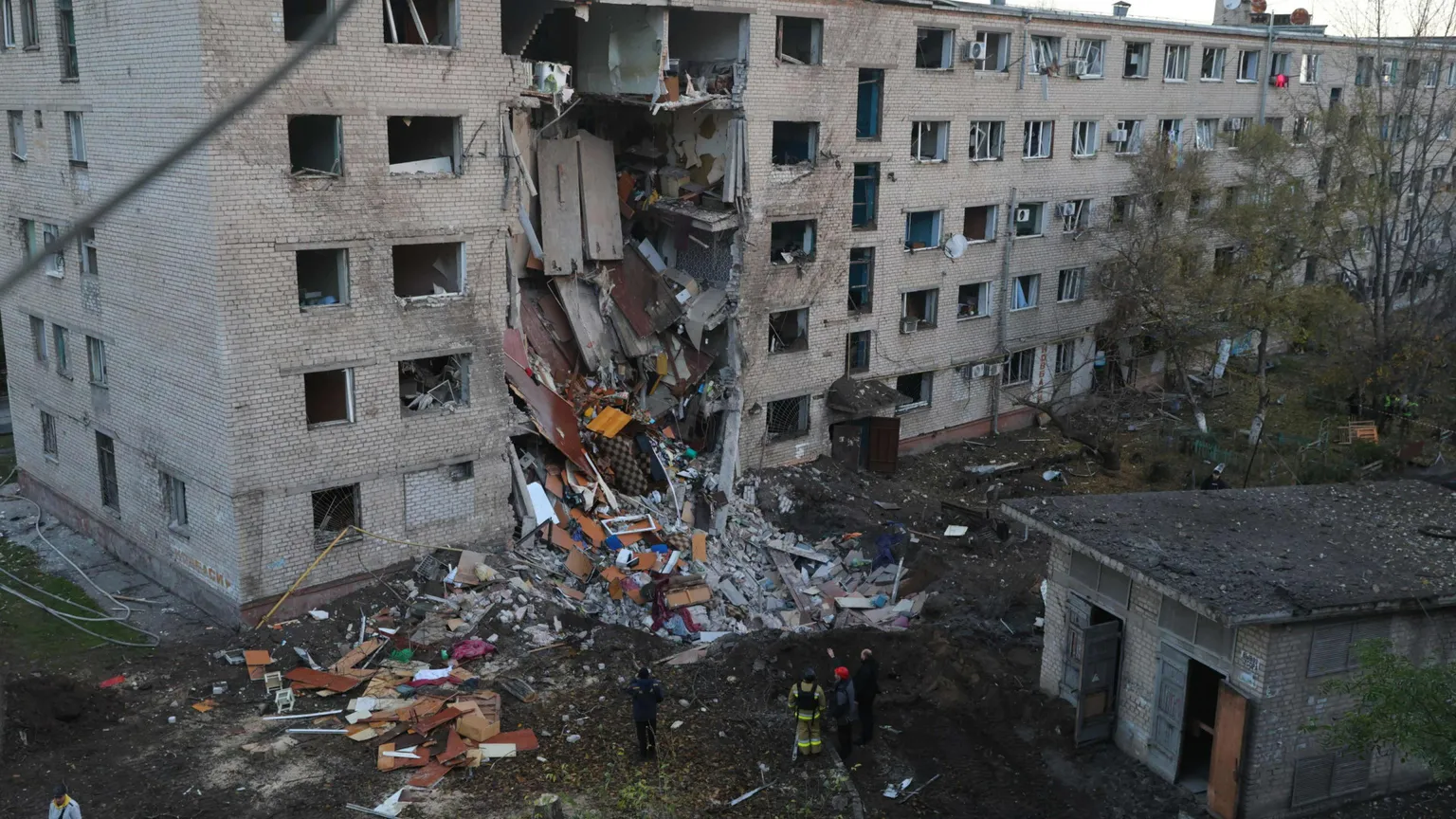 Missili, droni e propaganda: la tregua a Kiev resta un miraggio