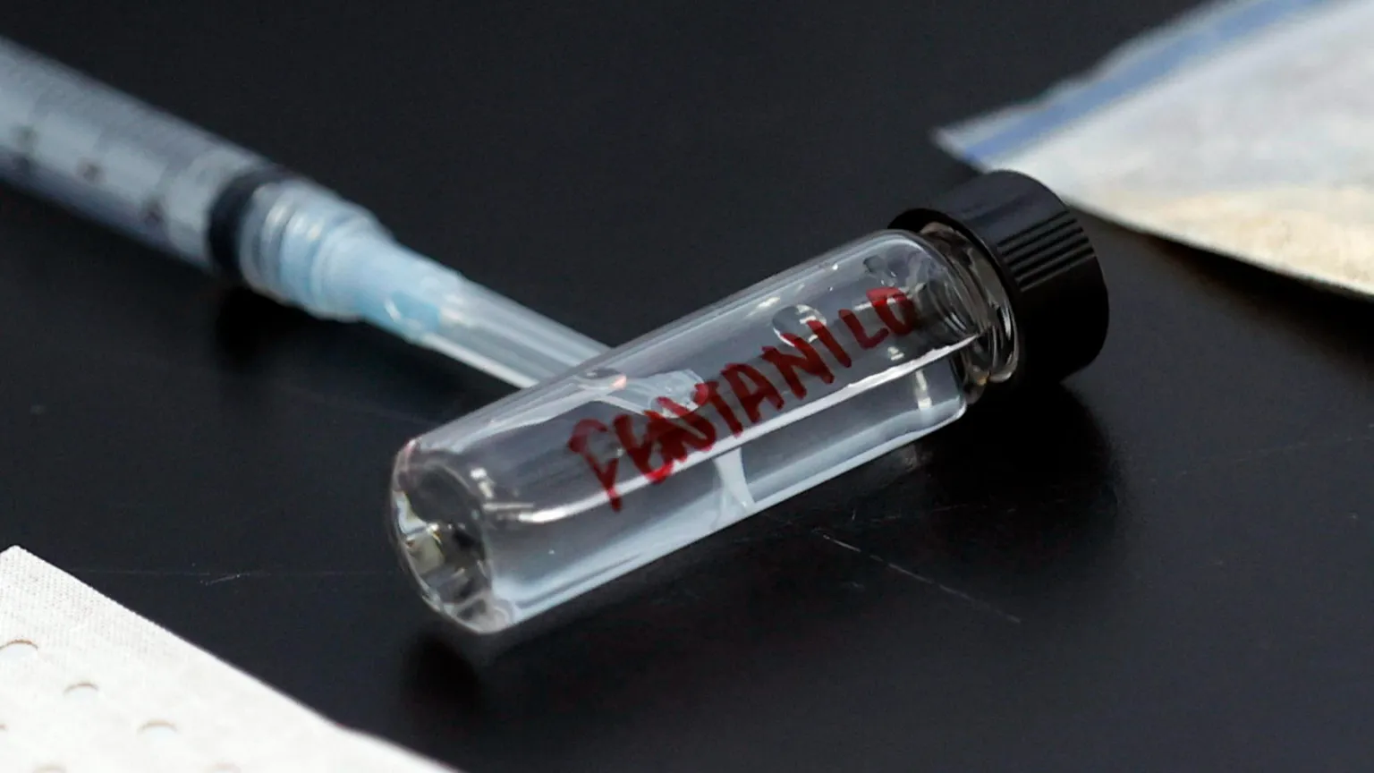 «Dal Fentanyl danni gravissimi». La prevenzione passa da scuola