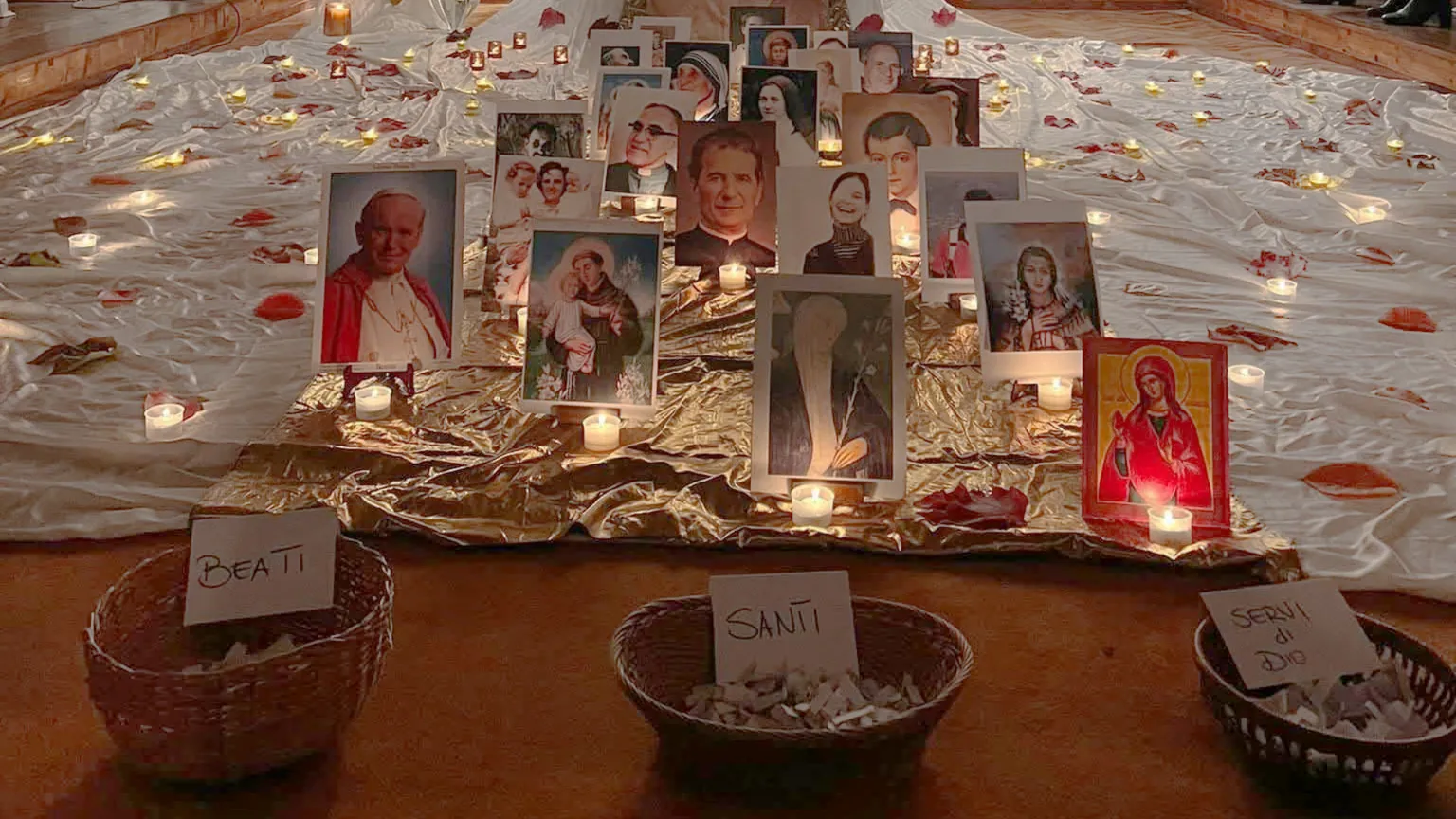 Una veglia di preghiera organizzata in occasione della festa di Tutti i santi