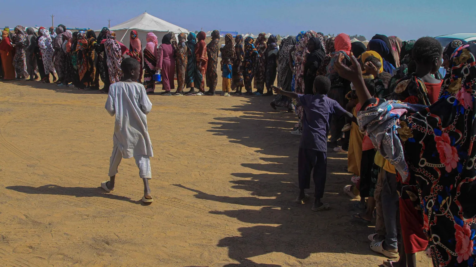 Sudan, metà della popolazione è già fuggita da El Fasher