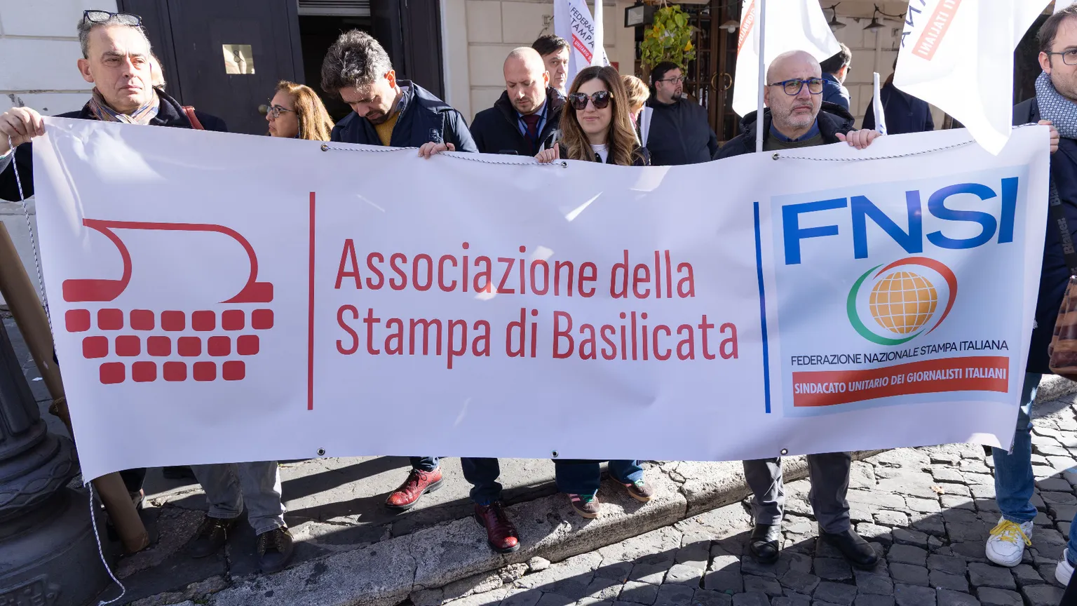 Fnsi in piazza: «Uno sciopero per non essere ricattabili»