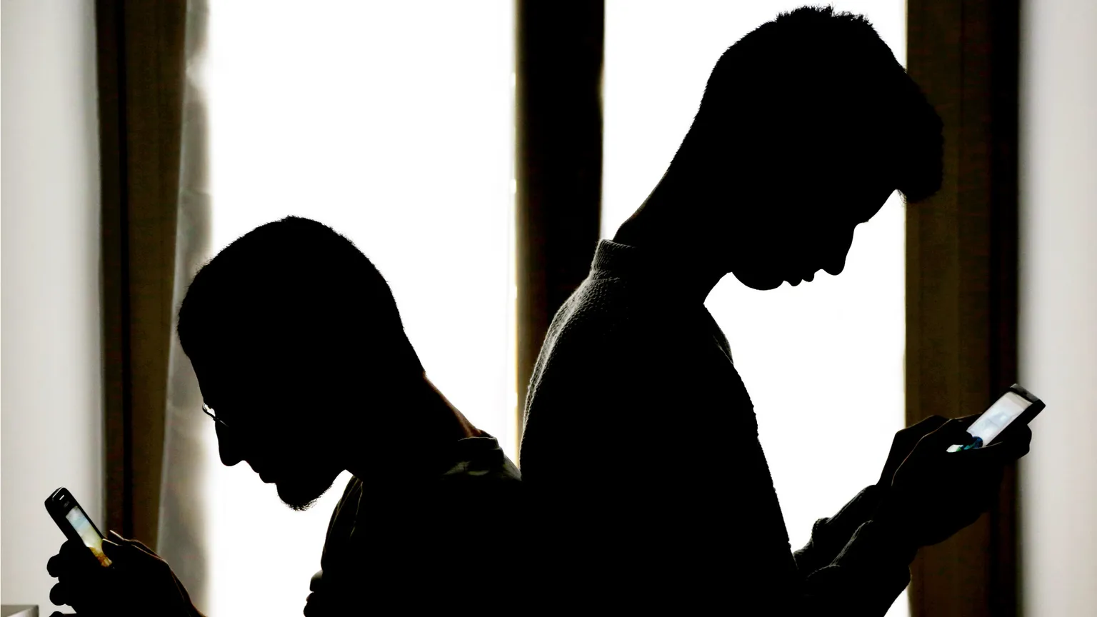 Guardare di più il cielo e meno gli schermi