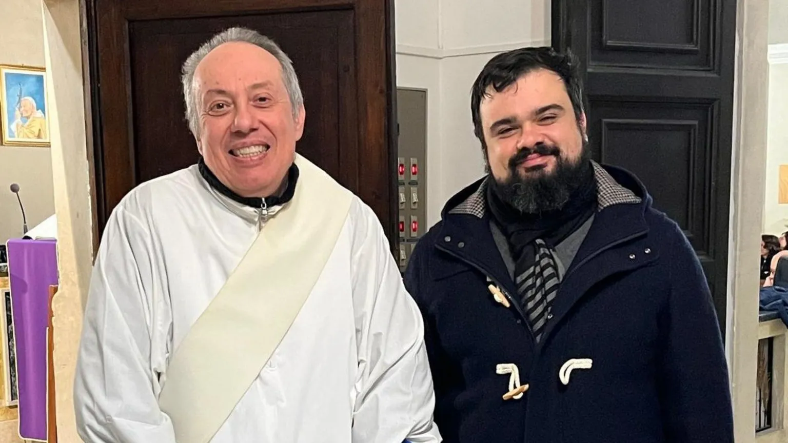 Don Luigi, il prete con la sclerosi multipla "scelto" dai parrocchiani