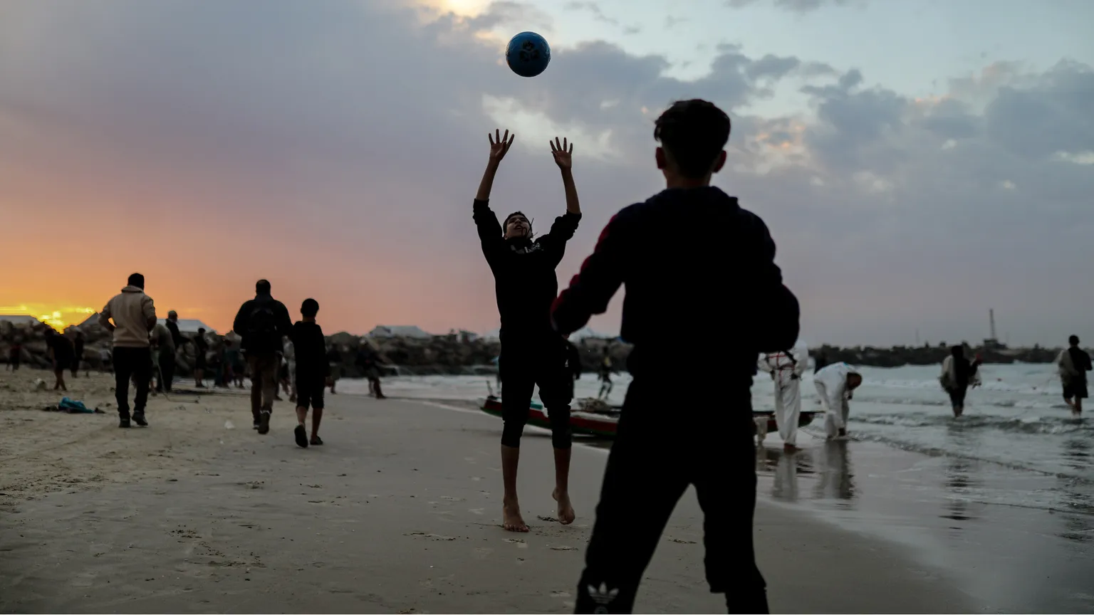 A Gaza una tregua che non disarma