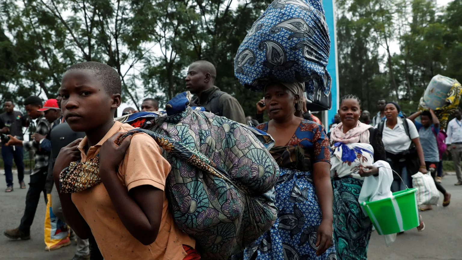 Rd Congo, scene da un esodo. «Altro che pace, si fugge in Burundi»