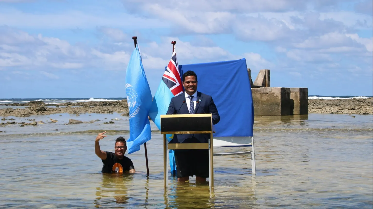 «Tuvalu addio»: i primi profughi climatici accolti dall'Australia