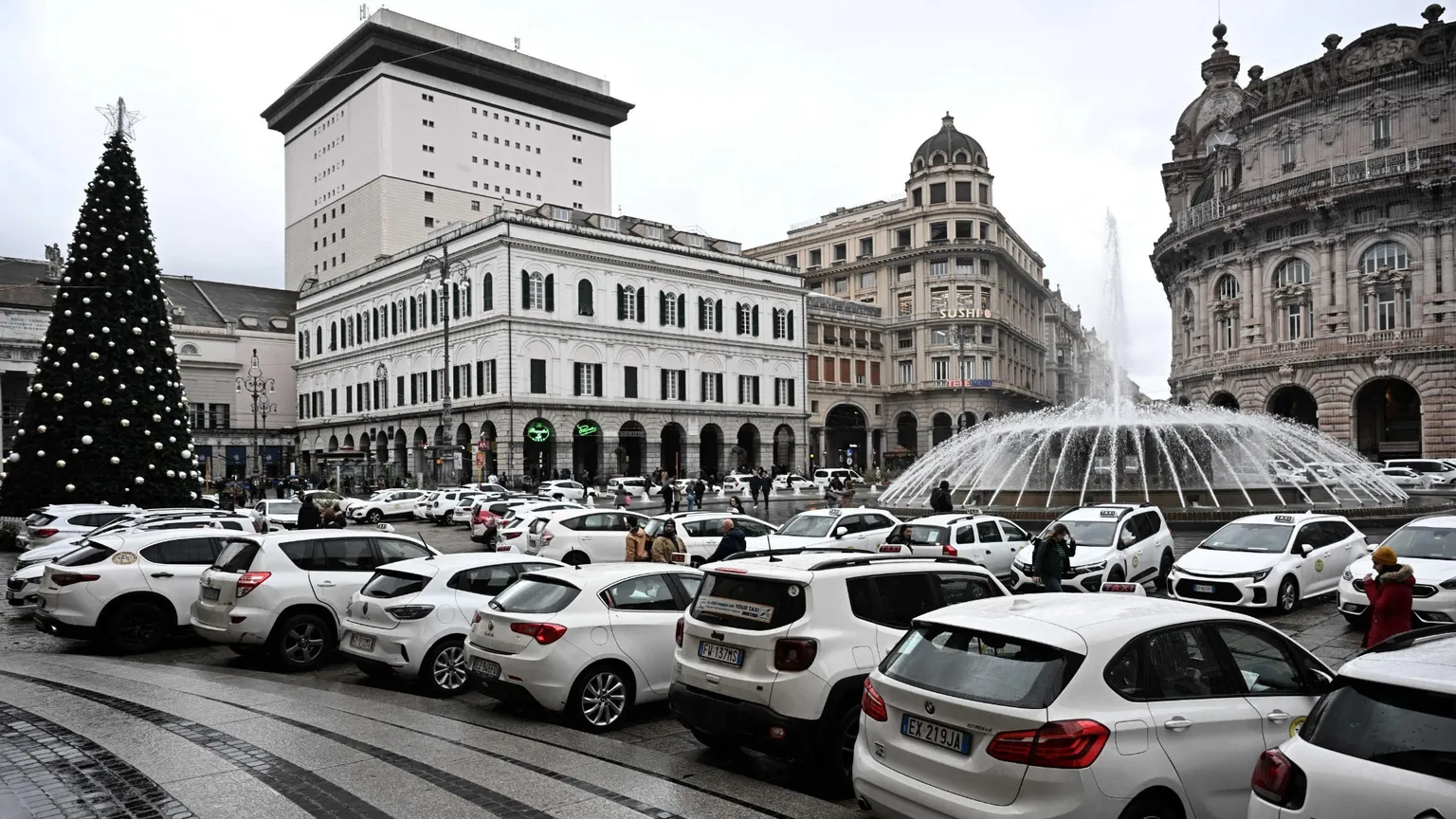 I taxi, la concorrenza di Uber e le ragioni di uno scontro infinito